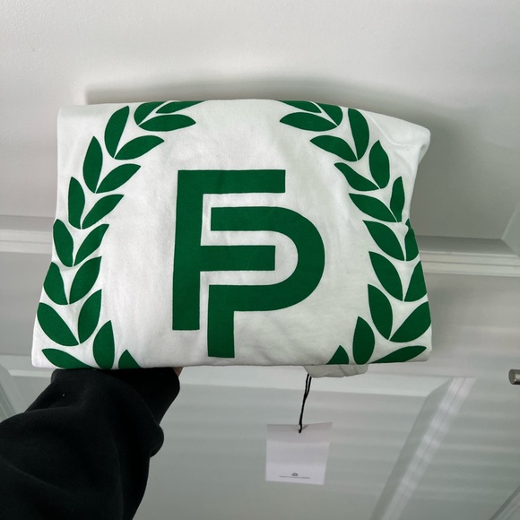 💌 Men's Flint Park Original Logo T in White NEW Size Medium - Picture 3 of 5